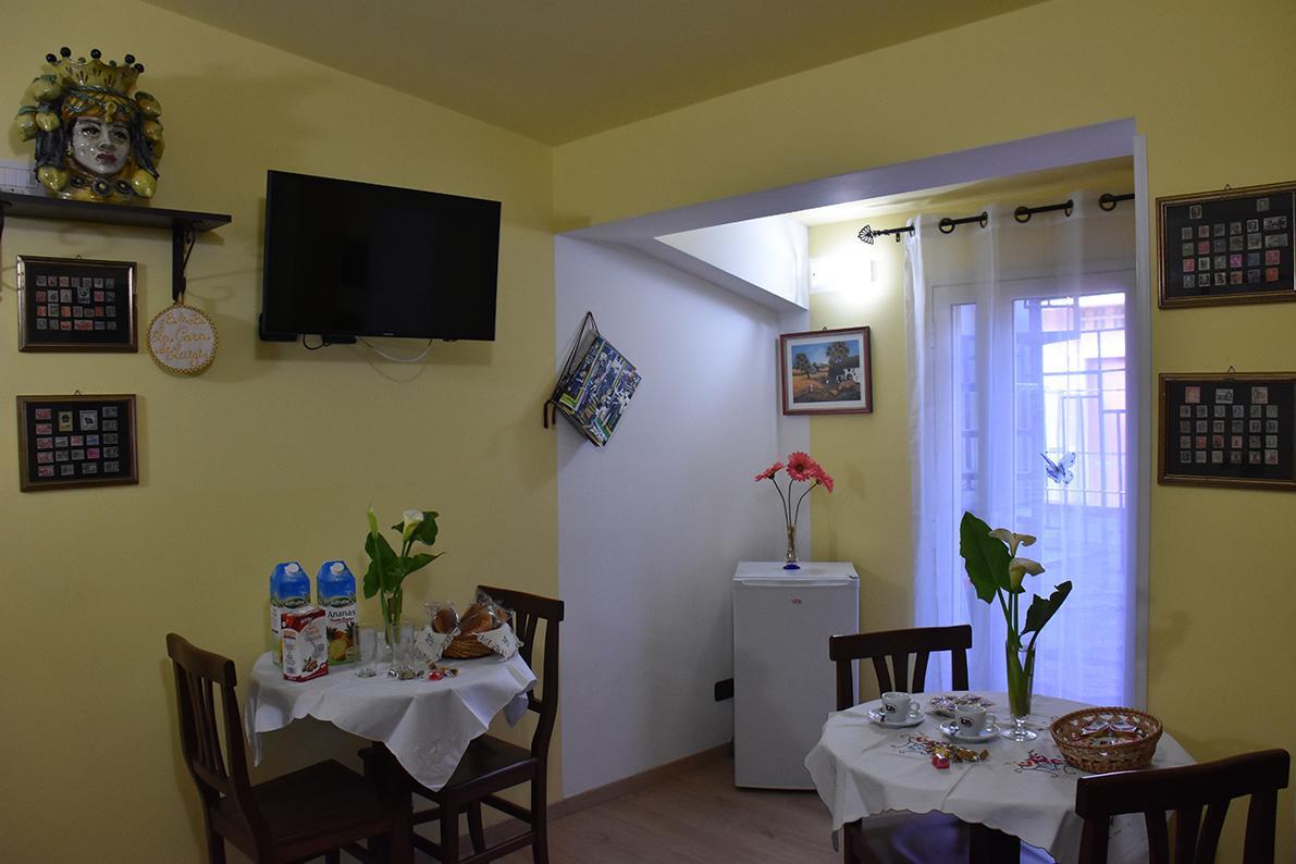جيارديني ناكسوس B&B La Casa Di Luigi المظهر الخارجي الصورة
