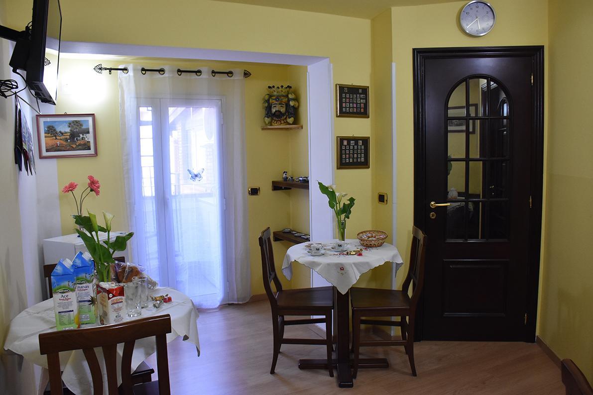 جيارديني ناكسوس B&B La Casa Di Luigi المظهر الخارجي الصورة